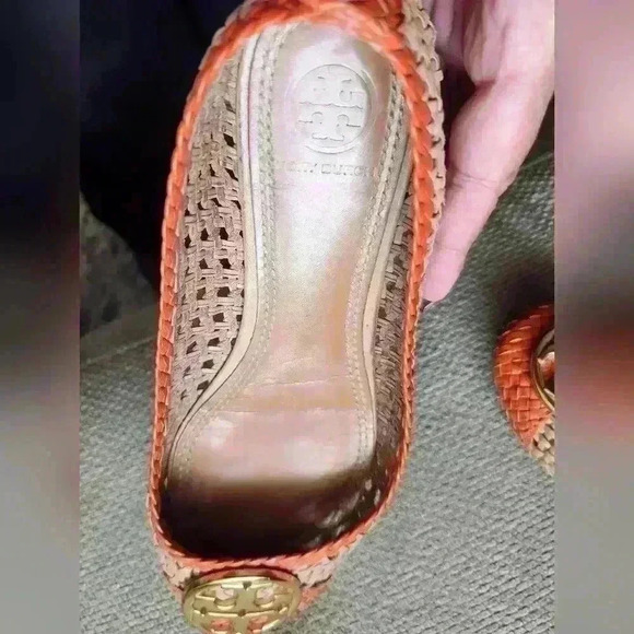 Tory Burch Womens Chelsea Woven Cap-Toe Ballet Flats - Picture 4 of 5